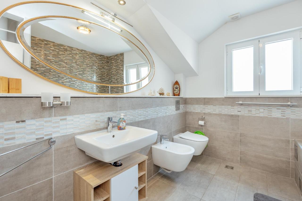 Apartment Penthouse Savina Herceg Novi Exterior photo