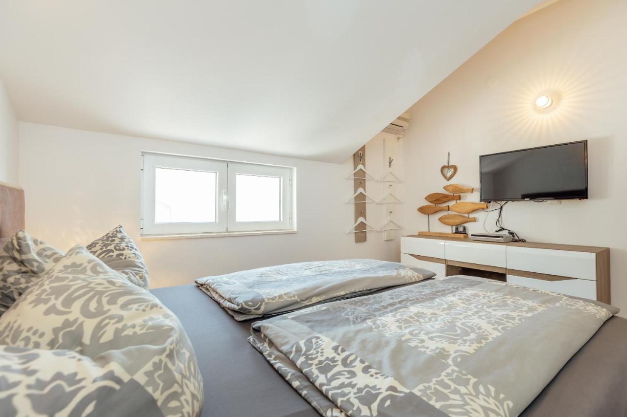 Apartment Penthouse Savina Herceg Novi Exterior photo